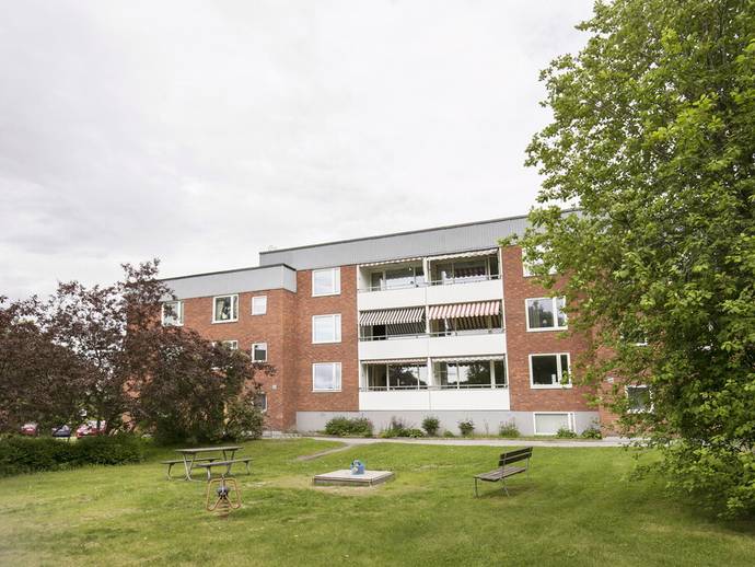 3 rok · 79 m² · Alvägen 25