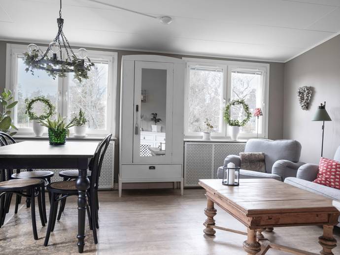 4 rok · 99,5 m² · Safirgången 88