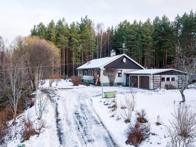 5 rok · 103 m² · Kvarntorpsvägen 1