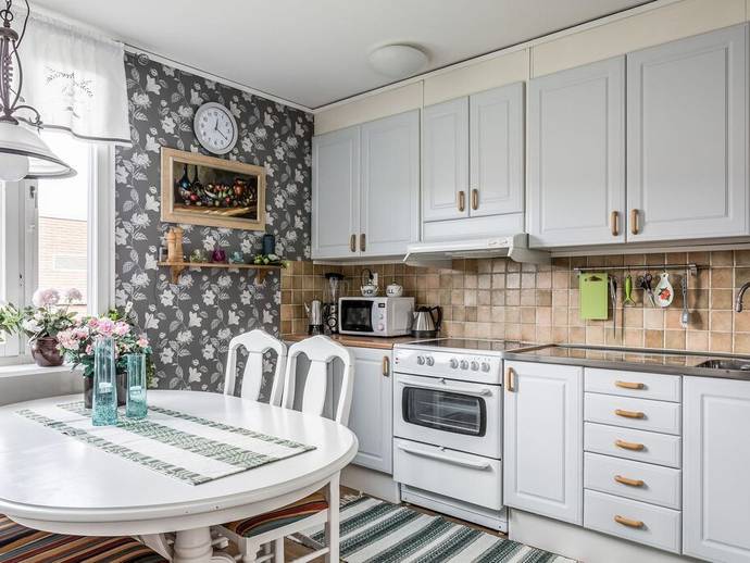 4 rok · 103 m² · Reveljgränd 9
