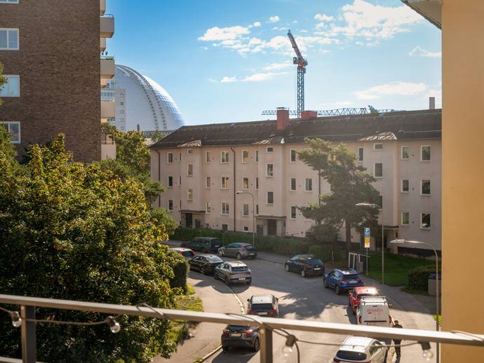 2,5 rok · 52 m² · Bildhuggarvägen 31, 3 tr