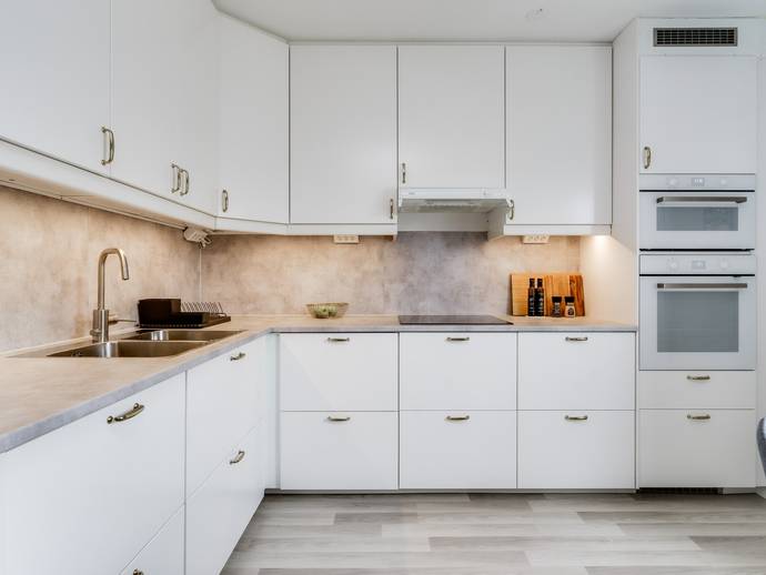 3 rok · 71 m² · Sveavägen 8a