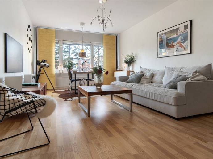 2 rok · 57 m² · Ringvägen 90