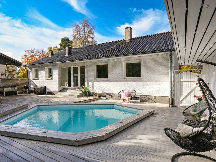 8 rok · 124 m² · Julivägen 5
