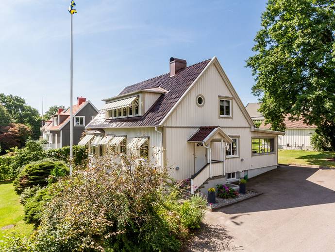 7 rok · 140 m² · Österleden 47