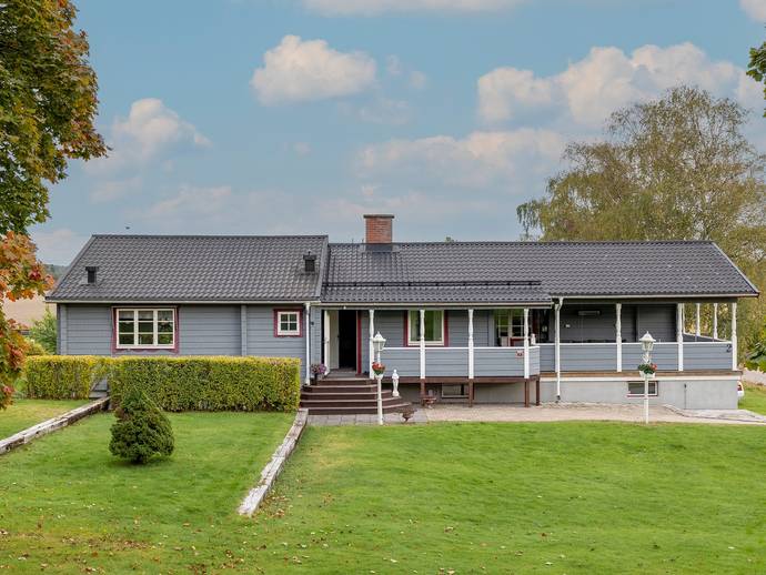 4 rok · 120 m² · Höglundavägen 1