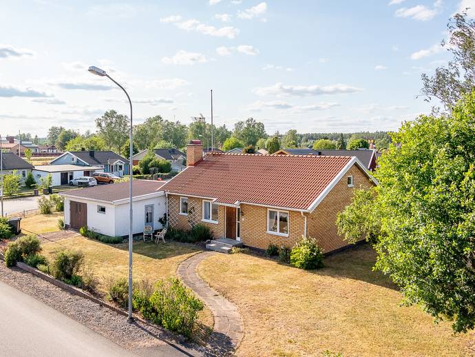 4 rok · 91 m² · Furuvägen 10