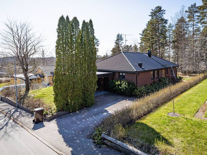 4 rok · 125 m² · Sommarvägen 3