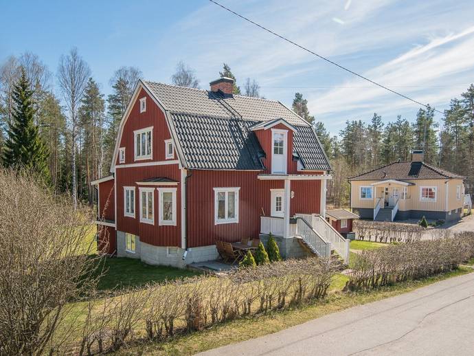 5 rok · 107 m² · Högvägen 12