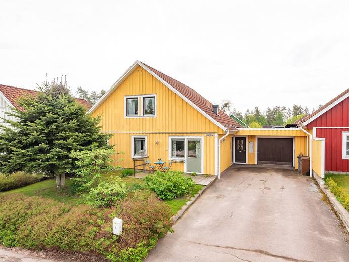 6 rok · 160 m² · Hjortrongränd 5