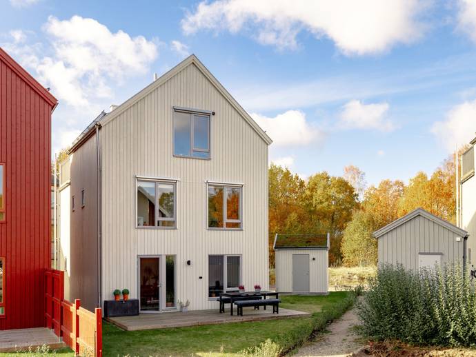 5 rok · 139 m² · Börje Löfqvists väg 19
