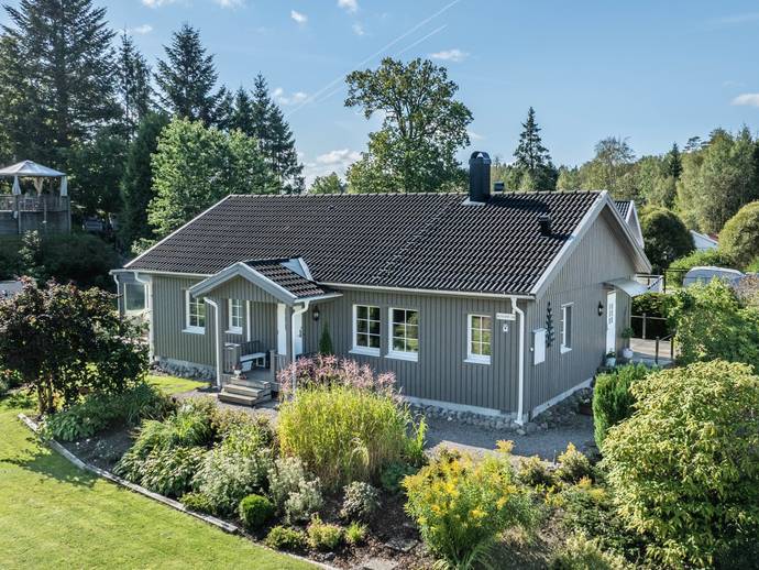 4 rok · 101 m² · Duvesjön 310