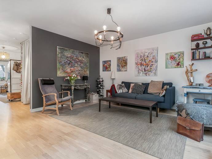 3 rok · 77 m² · Hagagatan 15A