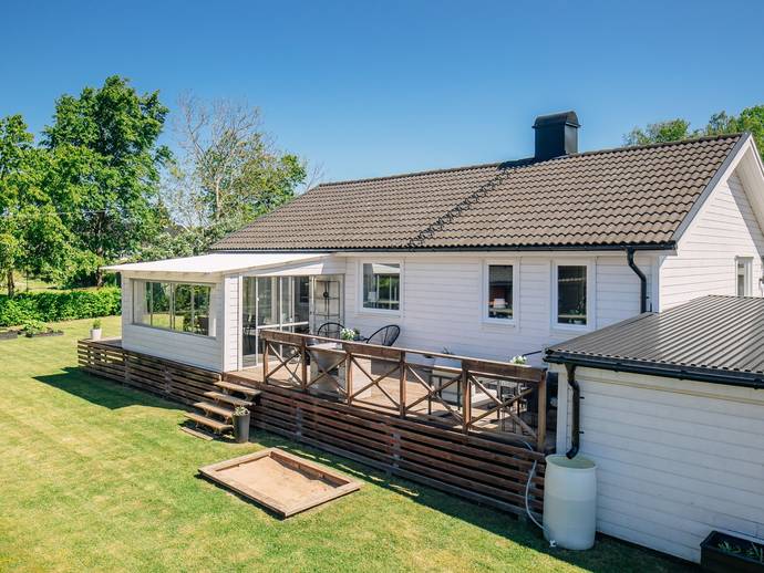 3 rok · 90 m² · Furuvägen 17