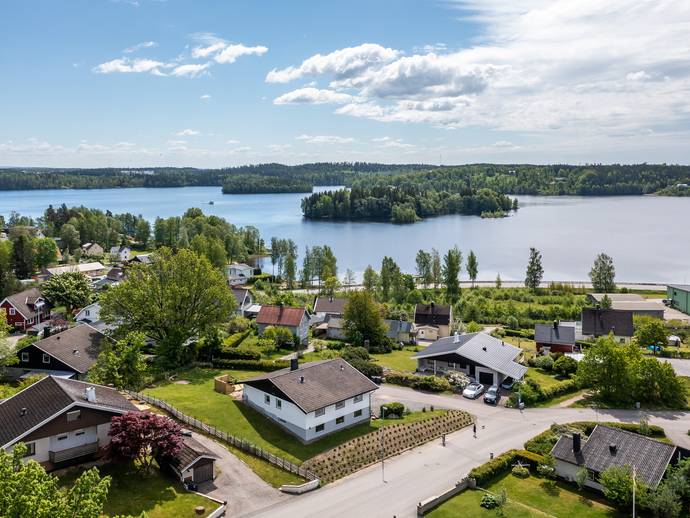 7 rok · 150 m² · Gångstigen 1