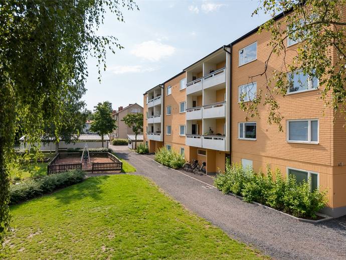 3 rok · 81,5 m² · Tegelvägen 8 B