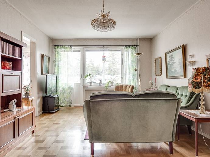 3 rok · 82 m² · Sätrahöjden 27