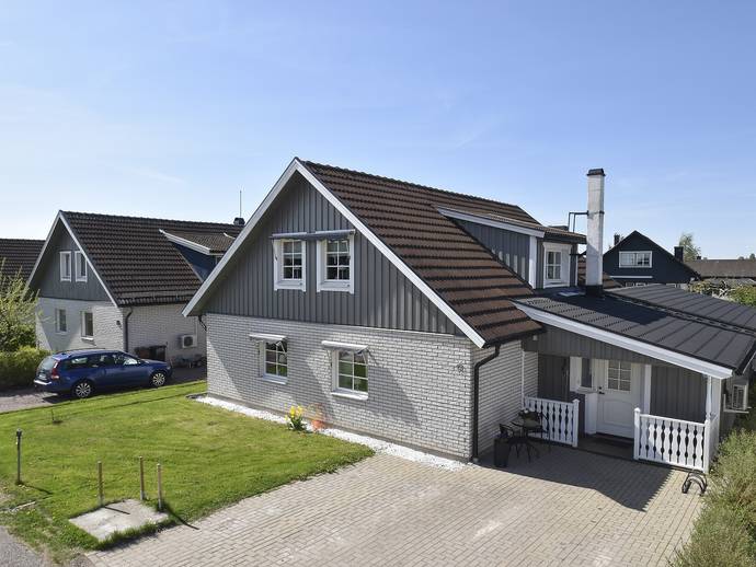 5 rok · 182 m² · Tegvägen 13