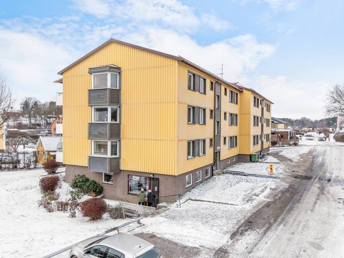 2 rok · 45 m² · Villavägen 1A