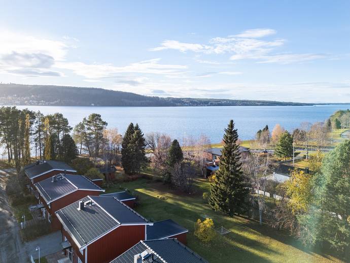 7 rok · 162 m² · Sjöängsvägen 1E
