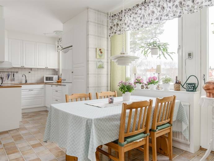 3 rok · 82,5 m² · Promenaden 2