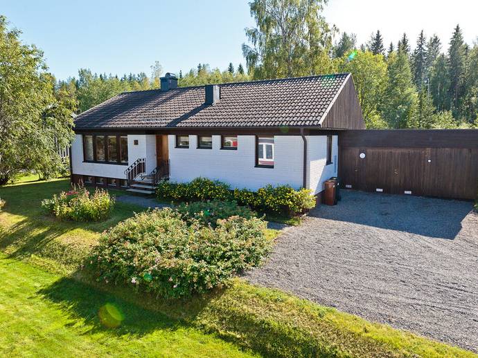 4 rok · 115 m² · Lövstigen 1