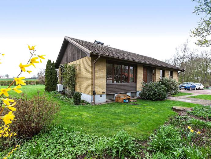 4 rok · 107 m² · Broby bäckaväg 11