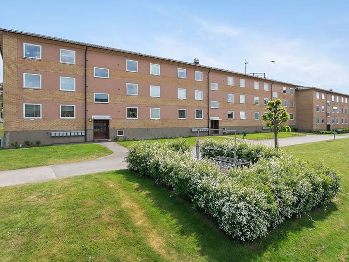 2 rok · Smultronvägen 16