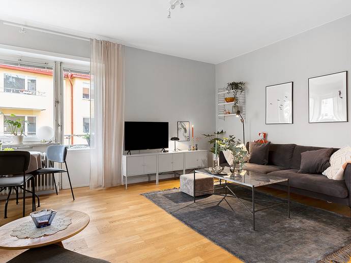 2 rok · 38 m² · Strålgatan 23, vån 4