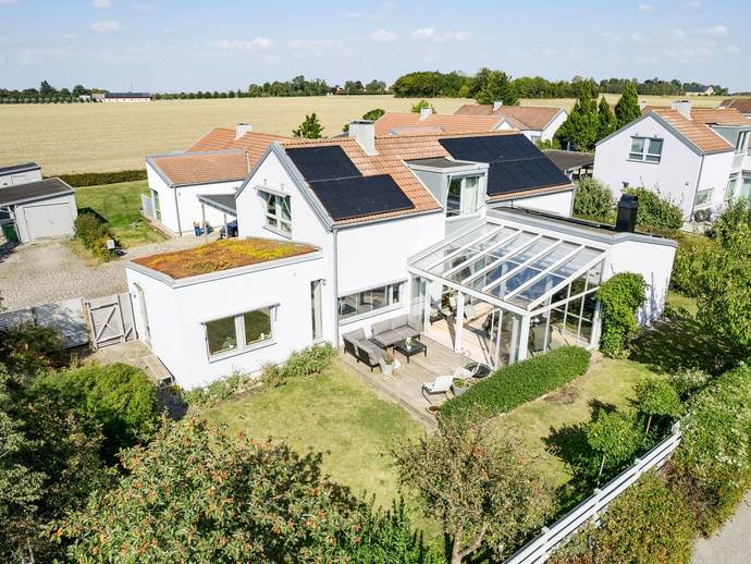 7 rok · 190 m² · Annehemsvägen 85