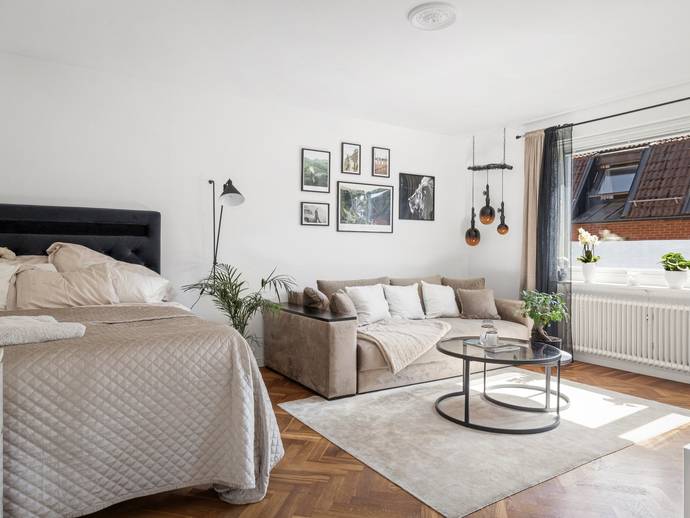 1 rok · 32,5 m² · Kasten Rönnowsgatan 6