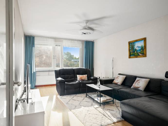 3 rok · 87,3 m² · Vänortsstråket 71B