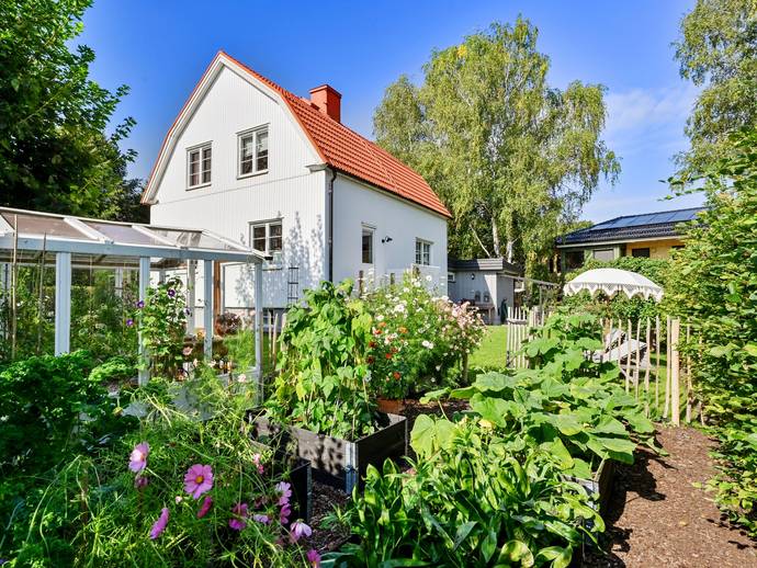 8 rok · 149 m² · Tellusvägen 34B