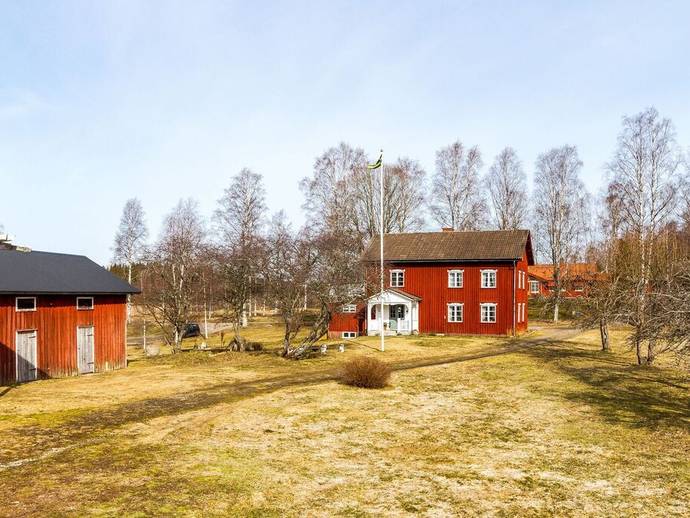 4 rok · 175 m² · Svenserud 123