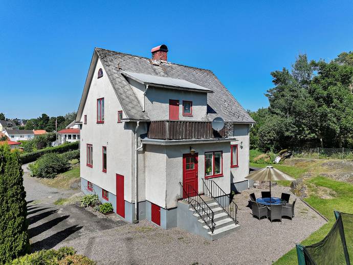 5 rok · 108 m² · Yngve Sahlinsgatan 4B