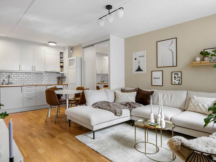 2 rok · 42 m² · Lotta Svärds Gränd 16