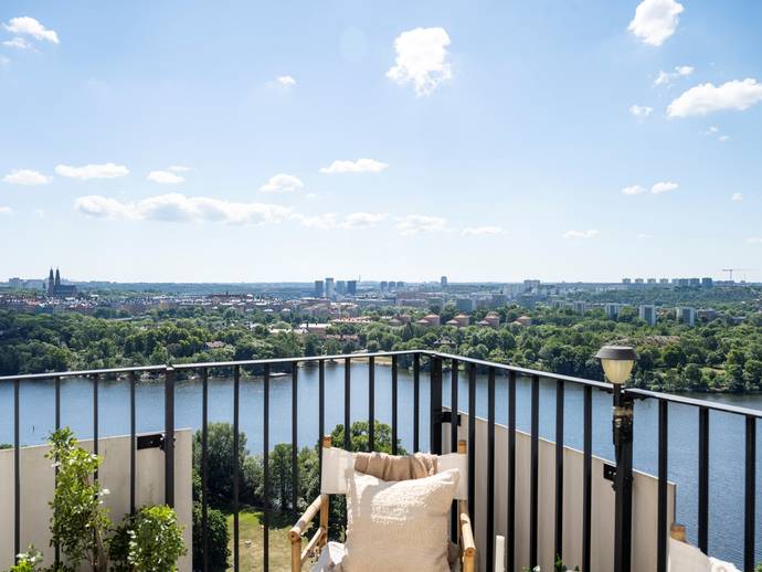 2 rok · 55 m² · Fyrverkarbacken 23, 16 tr