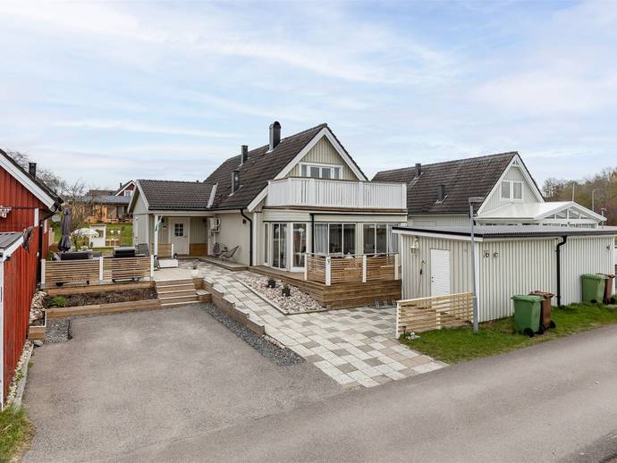7 rok · 156 m² · Motorbåtsvägen 16
