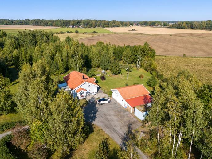 3 rok · 105 m² · Ärentuna 184
