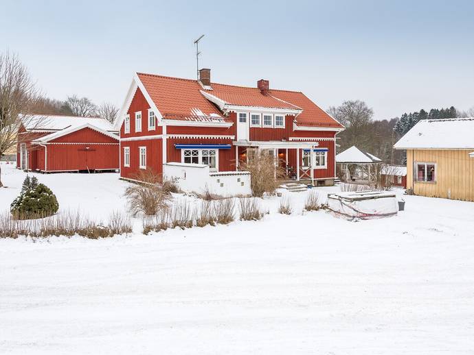 260 m² · Mönevägen 2