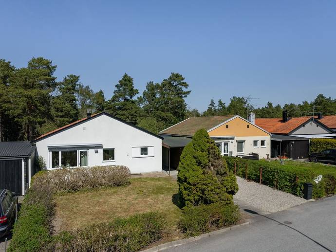 4 rok · 82 m² · Bergvägen 30