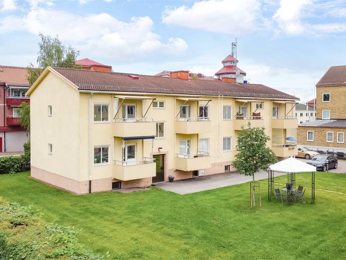 1 rok · 39,2 m² · Sparbanksgatan 10C