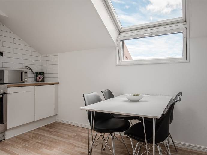 1 rok · 32,5 m² · Dalagatan 8B