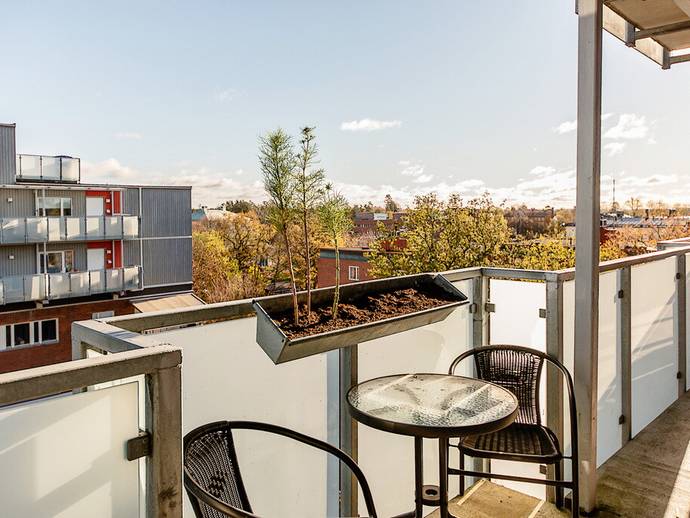 2 rok · 55 m² · Ektorpsvägen 11