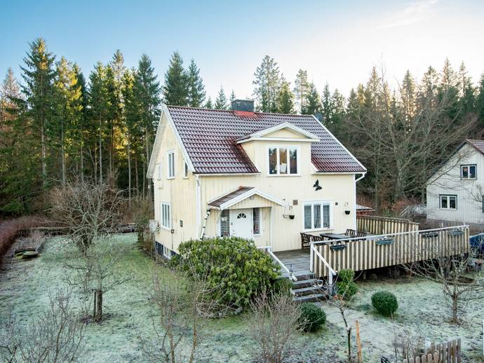 4 rok · 97 m² · Hallevägen 7
