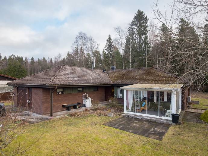 4 rok · 128 m² · Slåtthagsvägen 20