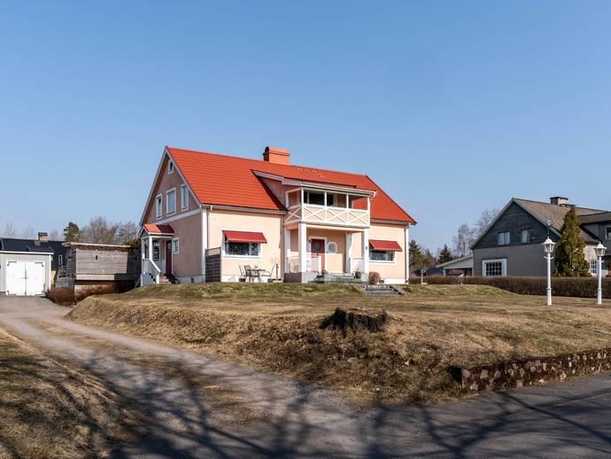 8 rok · 227 m² · Fredsgatan 5