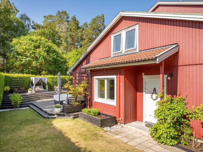 3 rok · 81 m² · Armévägen 1