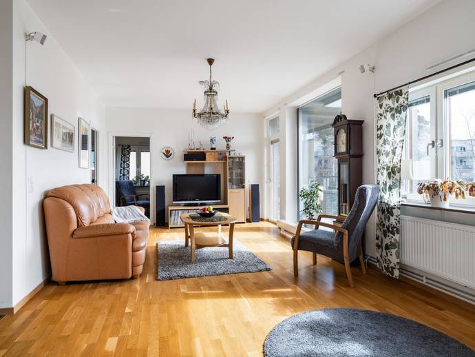 3 rok · 71 m² · Gamla Tyresövägen 351D
