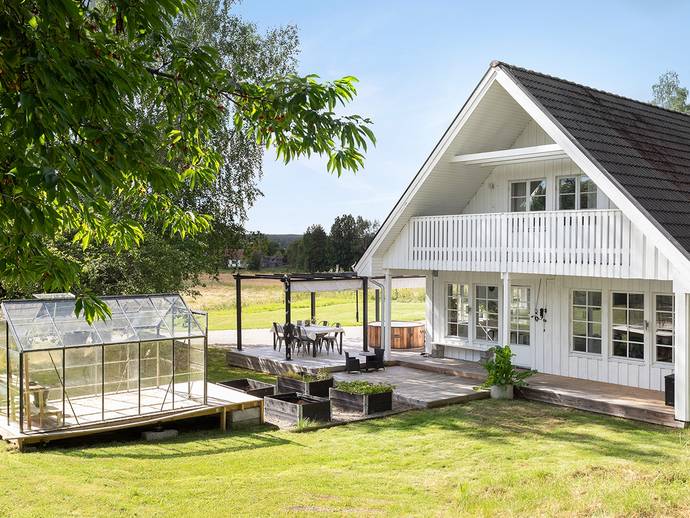 6 rok · 149 m² · Siknäs 330